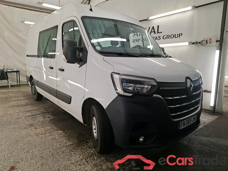 RENAULT Master / 2019 / 4P / Fourgon tôlé CA Tr GCF F3300 L2H2 dCi 135 #4