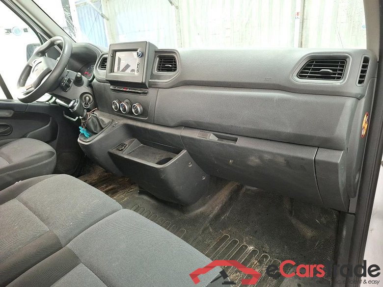 RENAULT Master / 2019 / 4P / Fourgon tôlé CA Tr GCF F3300 L2H2 dCi 135 #5