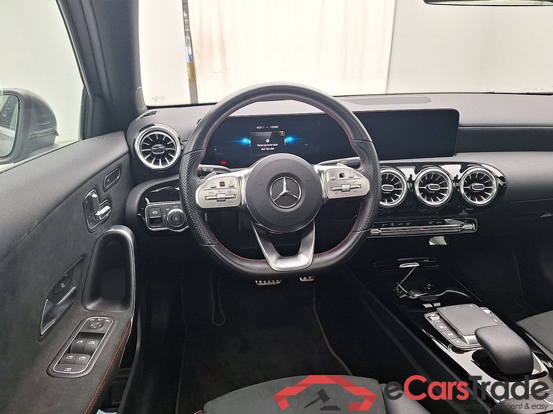 Mercedes, A-Class '18, Mercedes-Benz A-Klasse A 200 d 4MATIC 5d #5