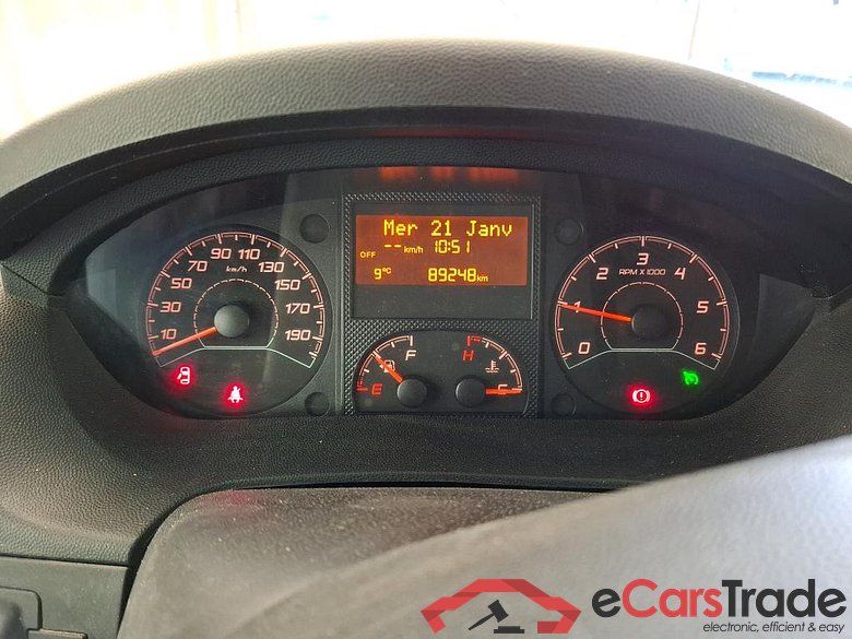 Jumper VU 4p Fourgon 35 L2H2 BlueHDi 130 S&S BVM6 Club #6