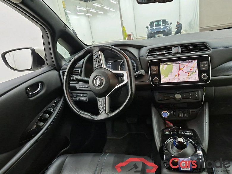 NISSAN Leaf / 2017 / 5P / Berline 62 kWh 217ch Business+ #6