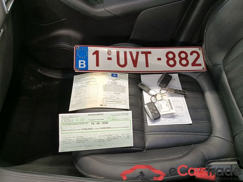 Jaguar F-Pace 2.0D 132kW Aut. Portfolio 5d #4