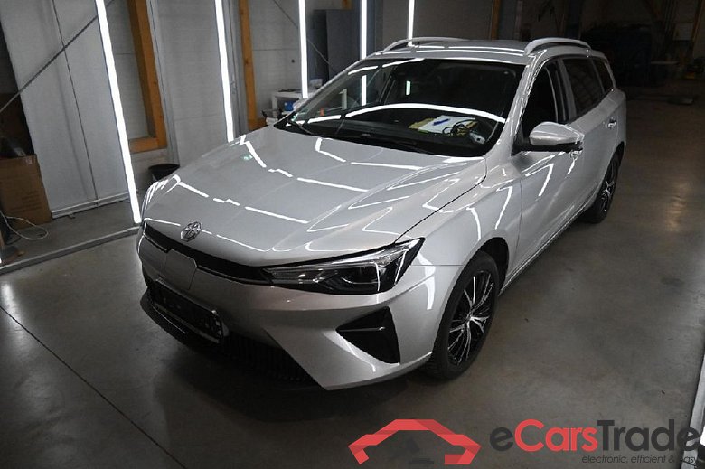 MG MG5 Standard Luxury 5d 130kW