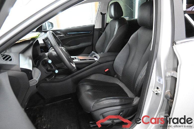 MG MG5 Standard Luxury 5d 130kW #4