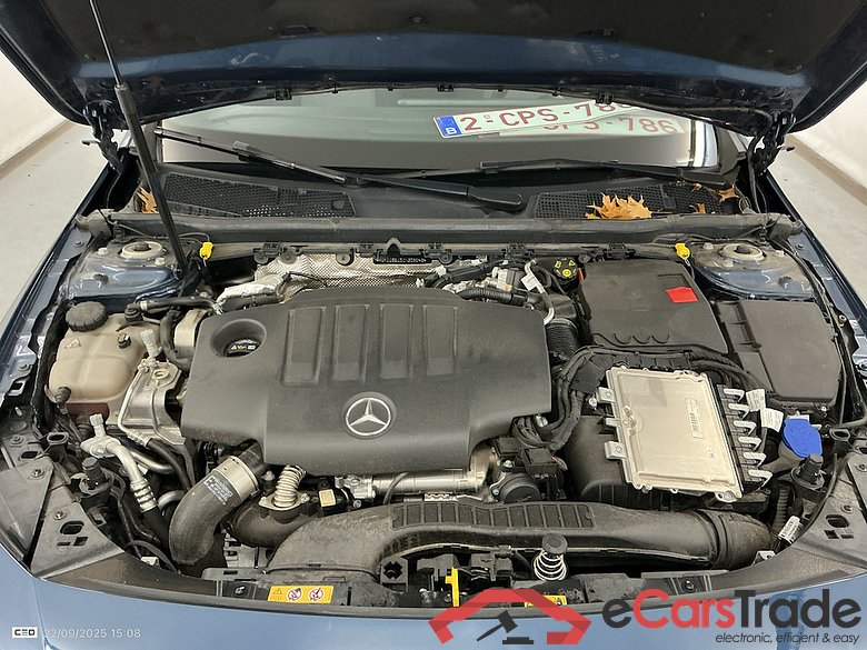 MERCEDES-BENZ CLA SHOOTING BRAKE 2.0 CLA 180 D BUS SOLUTION ESSENTIAL #6