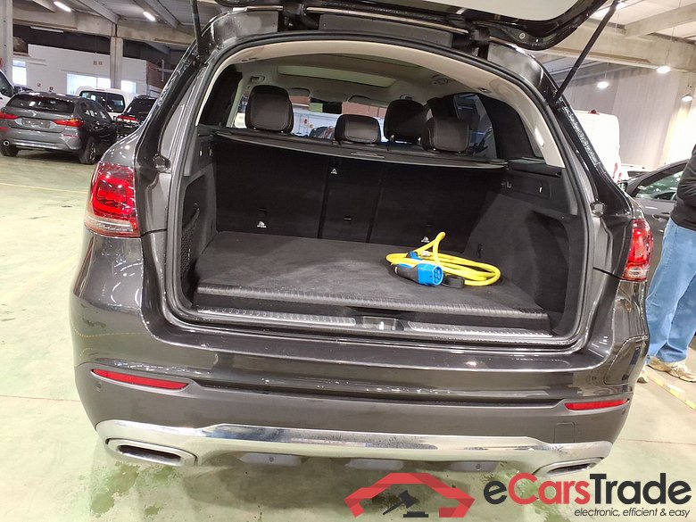 MERCEDES-BENZ GLC 2.0 GLC 300 DE 4MATIC 4WD AUTO #3