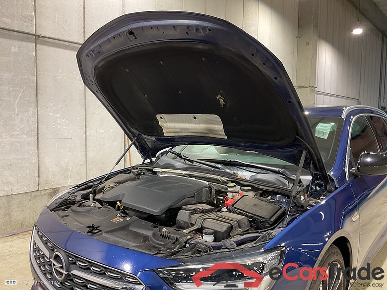 OPEL INSIGNIA SPORTS TOURER DIESEL 1.5 Turbo D Ultimate #6