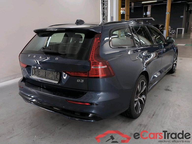 VOLVO V60 2.0 B3 MHEV ULTIMATE DARK DCT #4