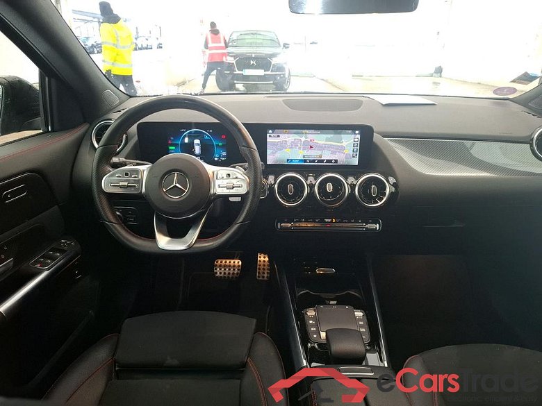 MERCEDES-BENZ GLA / 2020 / 5P / SUV 1.3 GLA 250 e AMG LINE DCT #5