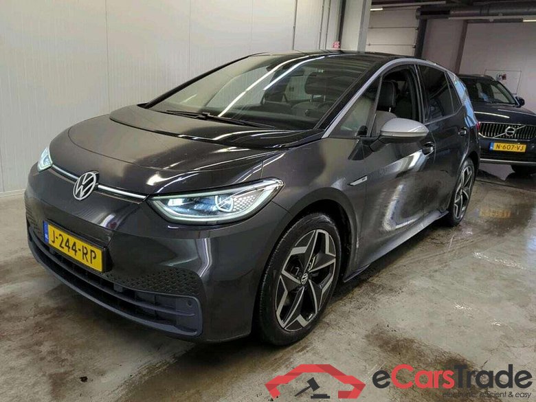 VOLKSWAGEN ID.3 First Plus 58 kWh #1