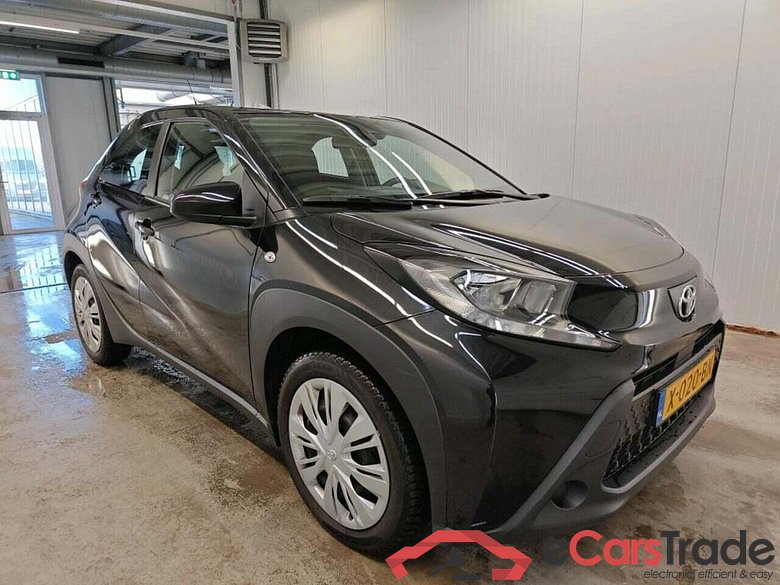 TOYOTA Aygo X 1.0 VVT-i MT Play #5