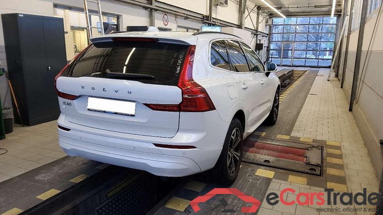 Volvo XC60 (03.2017->) DE - SUV5 B4 (Diesel) AWD EU6d, Momentum Pro Mild-Hybrid (EURO 6d), (Facelift) 2 #3