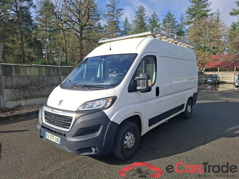 PEUGEOT Boxer / 2014 / 4P / Fourgon tôlé BlueHDi S&S 140 PREMIUM 335 L2H2 #1