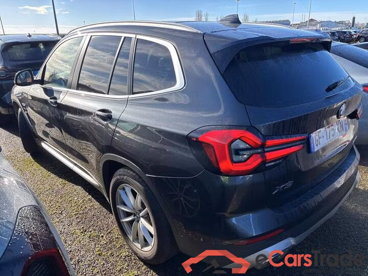 BMW X3 Facelift 2.0 xDrive30e Plug-In Hybrid Design Aut. Pano LED-Xenon Head-Up Navi-Pro Sport-Leather KeylessGo Camera Klima PDC ... #4