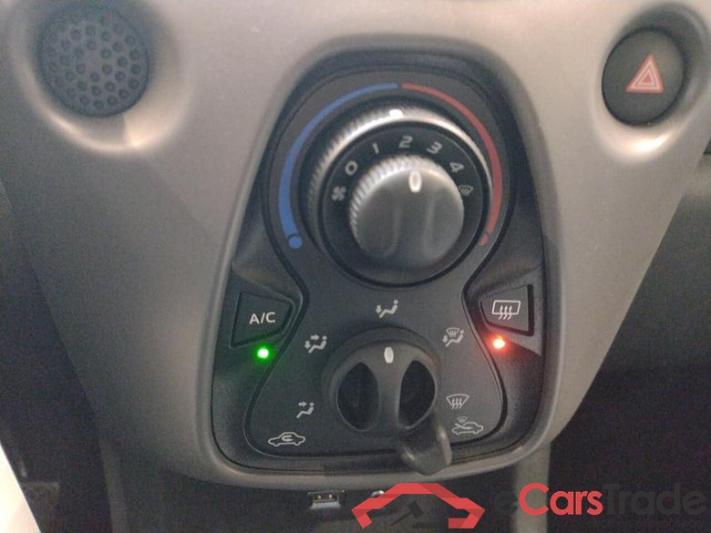 PEUGEOT 108 1.0 e-VTi Active #5