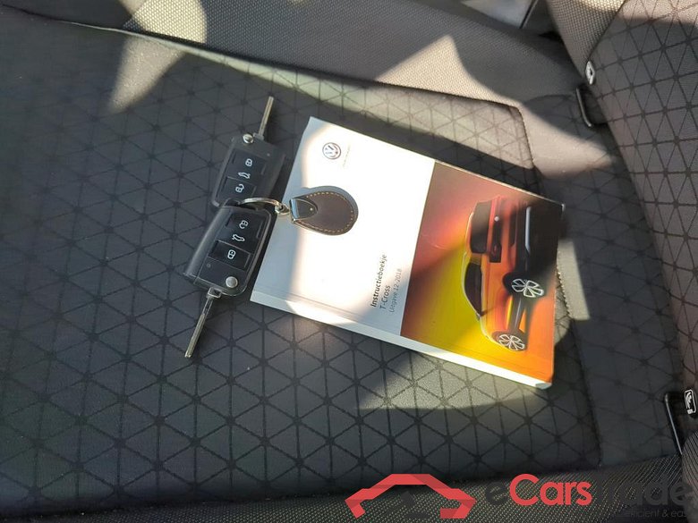 VOLKSWAGEN T-Cross 70 kW #6