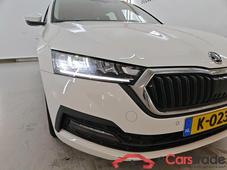 SKODA Octavia Combi 81 kW #4