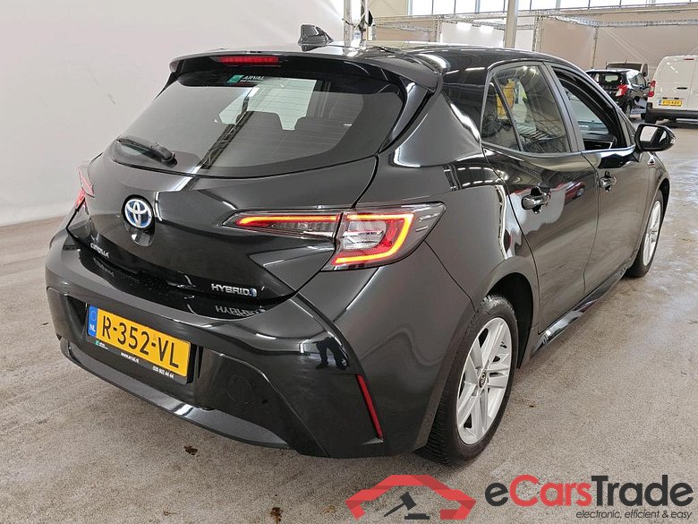 Toyota Corolla Hatchback 1.8 Hybrid Active 5d #2
