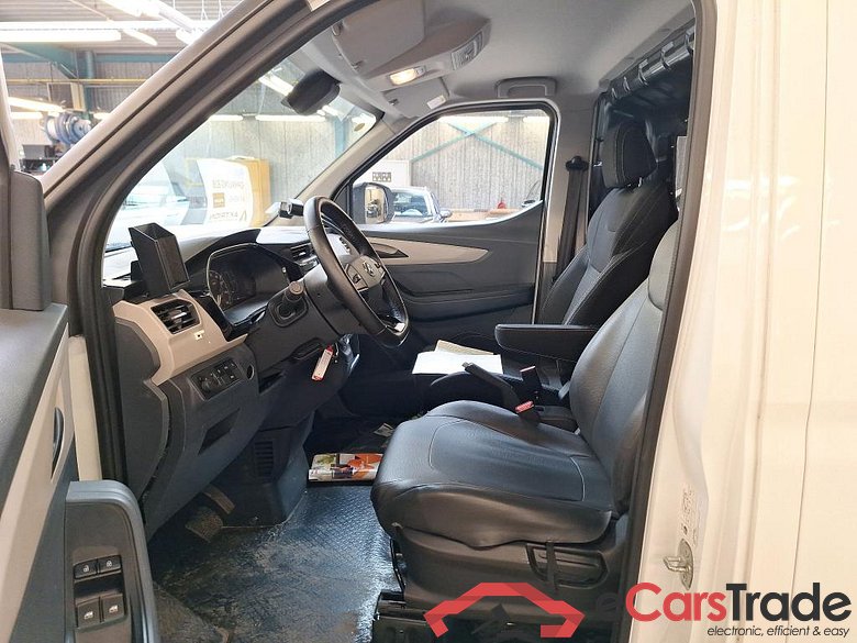 MAXUS EDELIVER 3 BEV 35KWH AUTO SWB #6