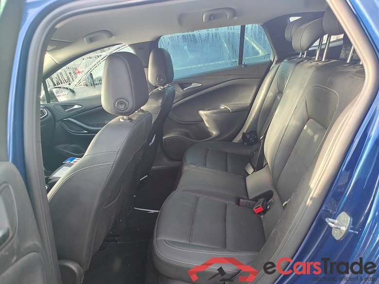 Opel Astra Sports Tourer 1.5 Turbo D 77kW S/S Elegance 5d !!Damaged car!! #3
