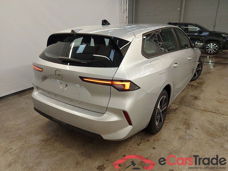 Opel Astra Sports Tourer 1.2 Turbo 81kW S/S Edition 5d #2