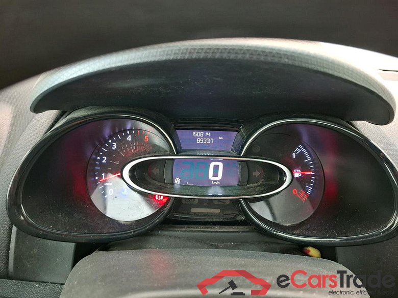 RENAULT Clio Société VU 5p Berline Air dCi 75 - 18 #6