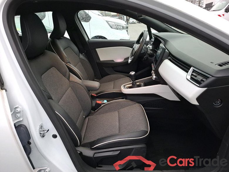 RENAULT Clio / 2019 / 5P / Berline Intens TCe 140 -21N #6