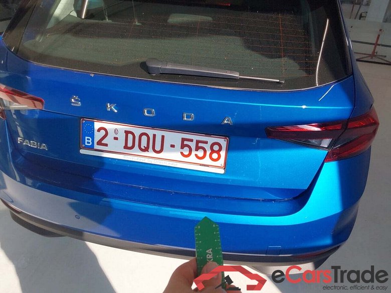 SKODA FABIA 1.0 MPI AMBITION #6