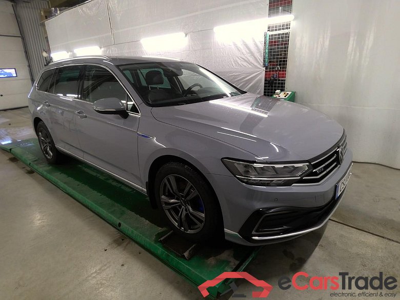Passat SC PHEV GTE Aut #2