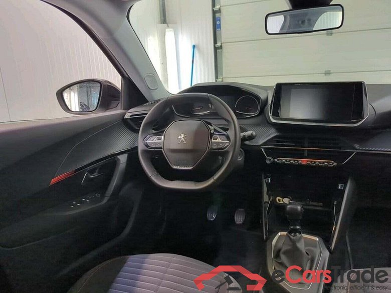 PEUGEOT 2008 1.2 PureTech Active #3