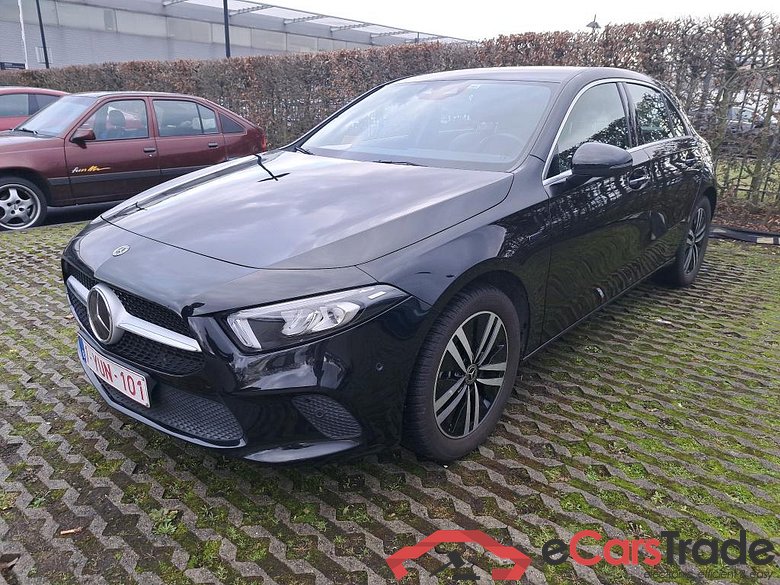 MERCEDES-BENZ CLASS A (W177) A 250 e PHEV Business Solution