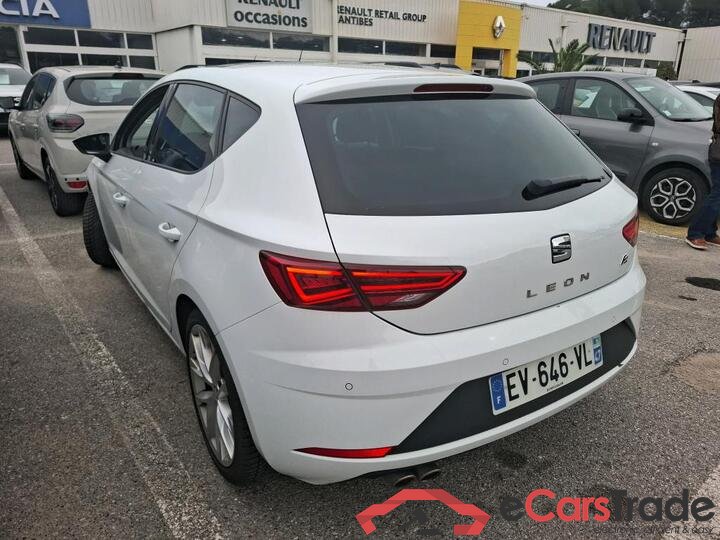 Seat Leon 2.0 TDI 150Hp FR-Line Aut. Pano LED Navi 1/2 Sport-Leather-Alcantara KeylessGo Camera Klima PDC ... #4
