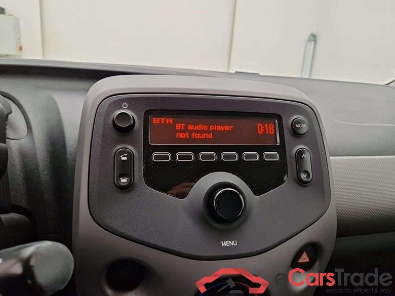 PEUGEOT 108 1.0 e-VTi Active #6