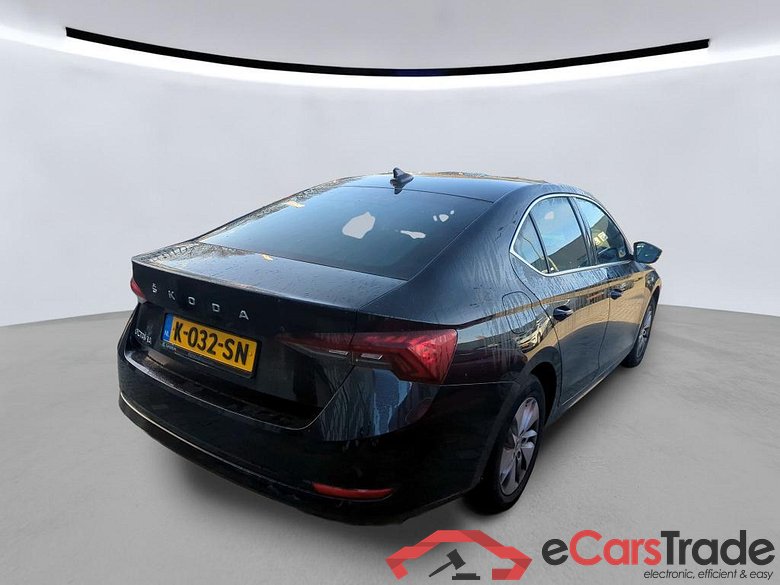 SKODA Octavia 81 kW #5