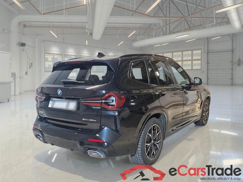 Bmw X3 2.0 xDrive30e Plug-In Hybrid M-Sport Aut. LED Navi-Pro Sport-Leather KeylessGo Camera Klima PDC ... #4