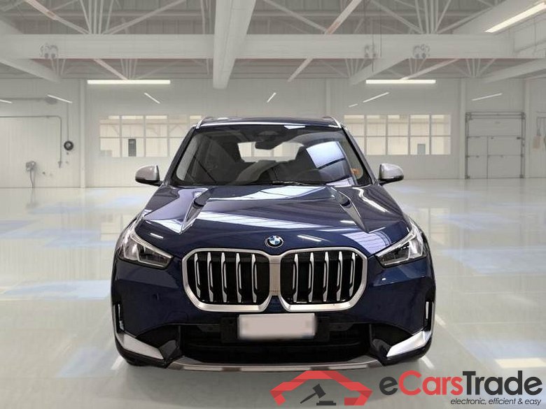 BMW X1 / 2022 / 5P / SUV XDRIVE 23D X-LINE DCT #6
