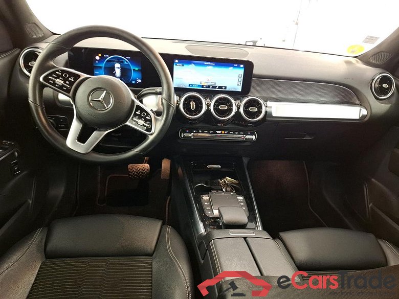 MERCEDES-BENZ GLB / 2019 / 5P / SUV GLB 200 d Business Line #4