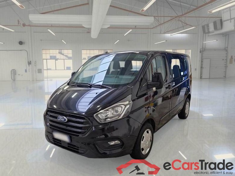 FORD TRANSIT CUSTOM / 2018 / 4P / COMBI 320 L1H1 TREND 2.0 ECOBLUE 130 CV #1