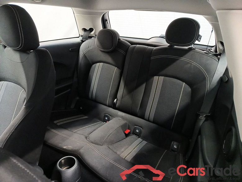 MINI E-MINI - 2021 28.9 kWh 184 Cooper SE 3d #2