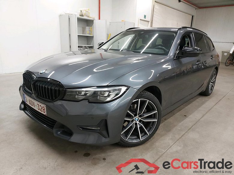 BMW - BMW 3 TOURING 316dA 122PK Business Edition Sport Pack Business Plus & Parking Assistant Pack & Pano Roof #1