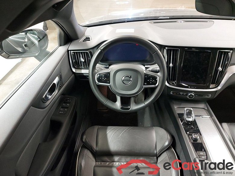 Volvo V60 B3 Plus Bright DCT 5d #1