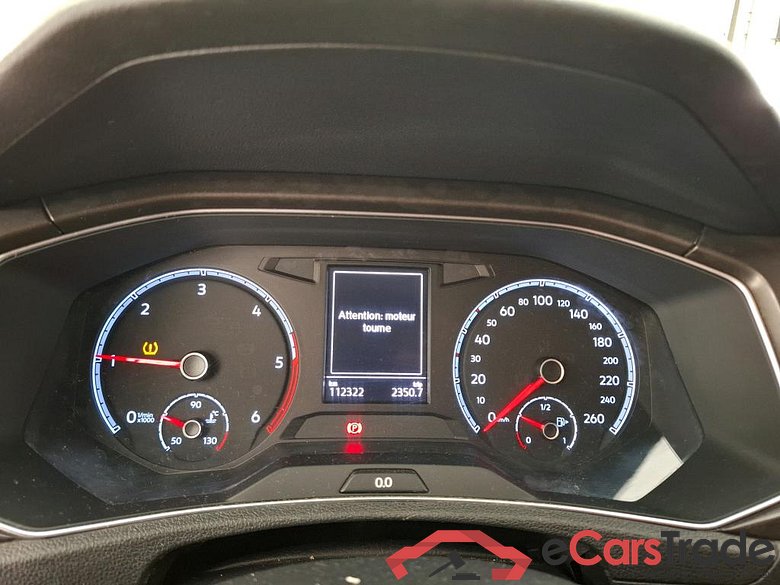 VOLKSWAGEN T-Roc / 2017 / 5P / SUV 1.6 TDI 115 LOUNGE BUSINESS #6