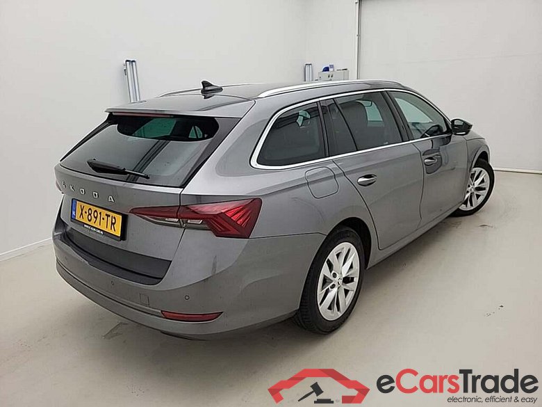 SKODA Octavia Combi 1.5 TSI Bns Ed. Plus DSG #2