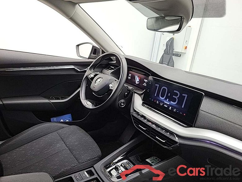 SKODA Octavia Combi 1.5 TSI Bns Ed. Plus DSG #3