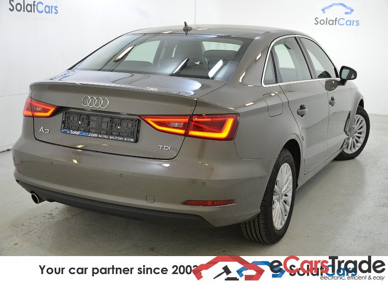 AUDI A3 Limousine 1.6TDi 105Hp Xenon 1/2 Leather Navi Klima PDC #3