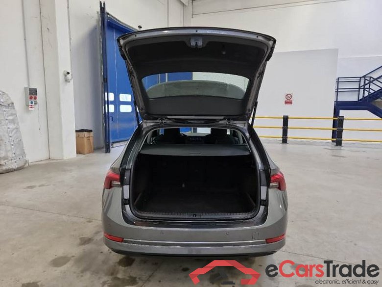 SKODA OCTAVIA WAGON / 2020 / 5P / STATION WAGON 2.0 TDI EVO 85KW EXECUTIVE DSG #5