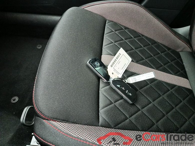 SKODA OCTAVIA COMBI RS - 2020 1.4 TSI 245 PHEV DSG (EU6AP) 5d #4