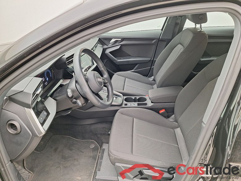 Audi, A3 Berline '20, Audi A3 Berline 1.0 TFSi 30 81kW Stronic Attractio #3