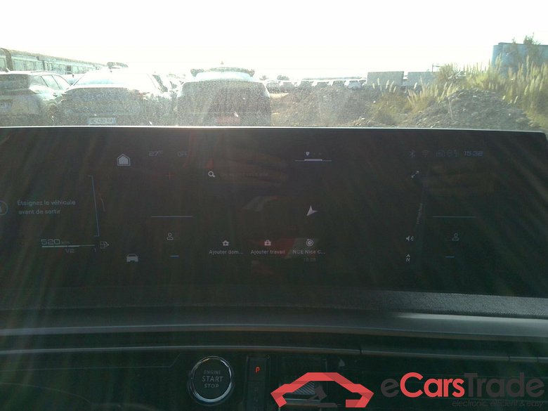 Peugeot 5008 Allure Hybrid 136 e-DCS6 (1.2L) #5