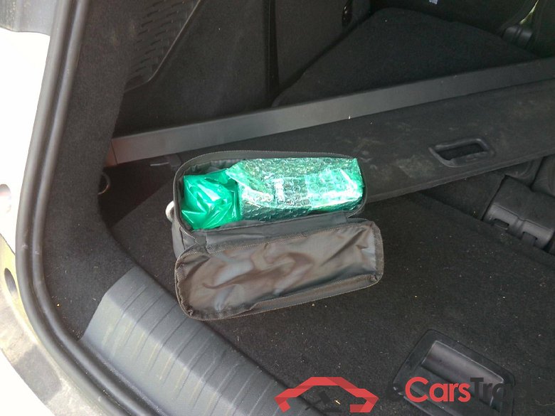 Peugeot 5008 Allure Hybrid 136 e-DCS6 (1.2L) #6